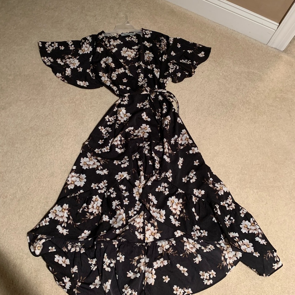 Floral dress wrAp size med